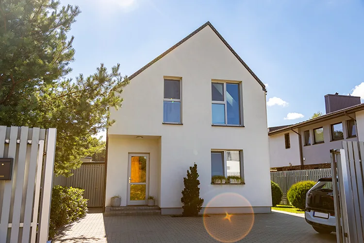 Warum Qualität auf dem Dach kein Zufall ist: Einblicke in die Arbeit eines echten Familienbetriebs